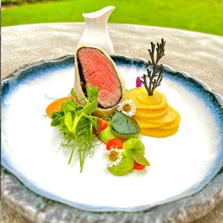 Dégustation privée de vins au Domaine de Bourrian à Gassin, près de Saint-Tropez : une expérience œnologique exclusive au cœur du vignoble.